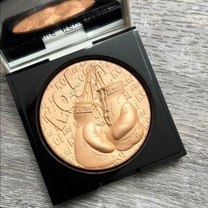 Sonia Kashuk Knock Out Beauty Bronzer